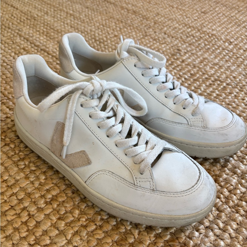 Veja White Leather Casual Sneakers with Suede Accent